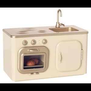 Maileg Vintage Mini Kitchen - Cream